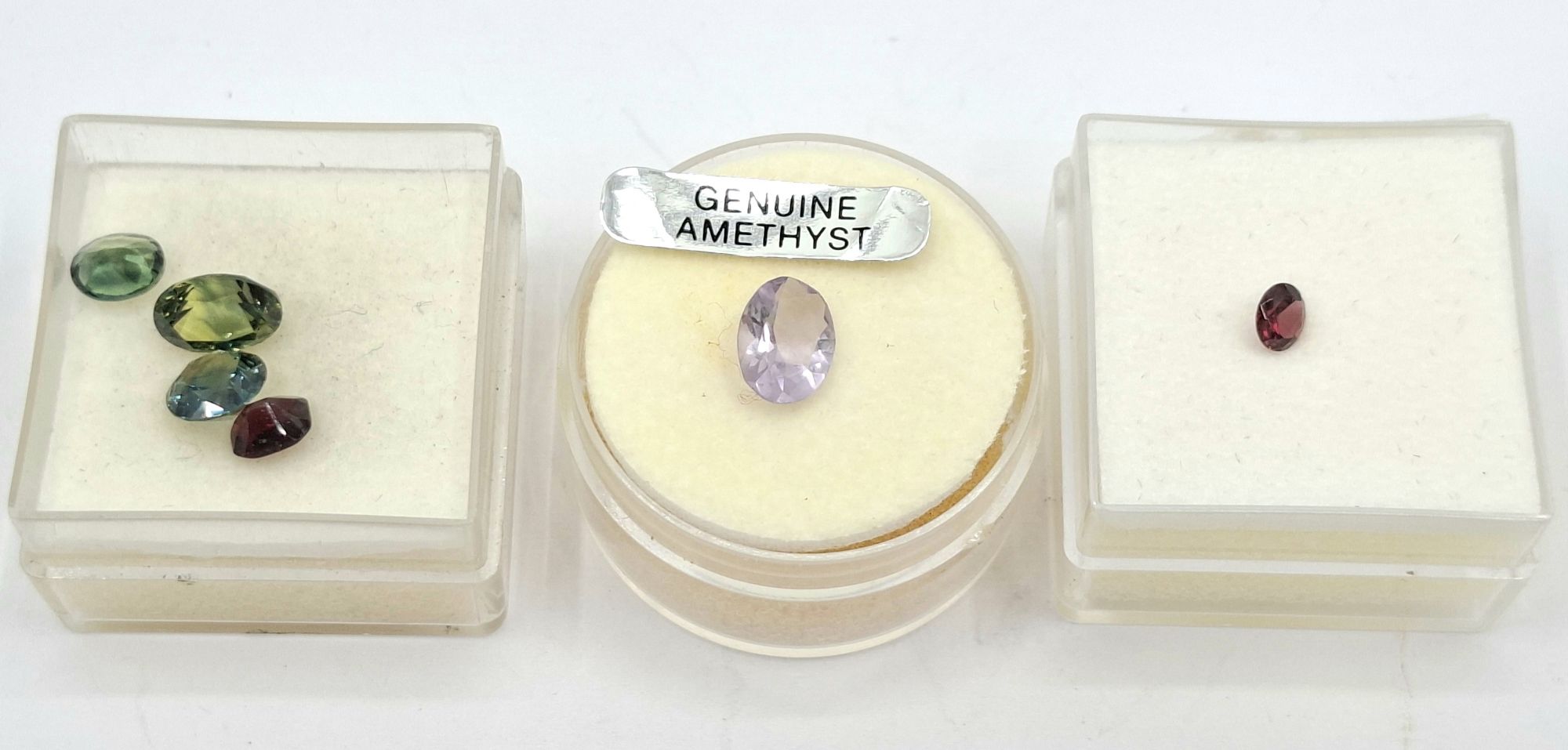 1059 · COLLECTION OF LOOSE GEMSTONES
