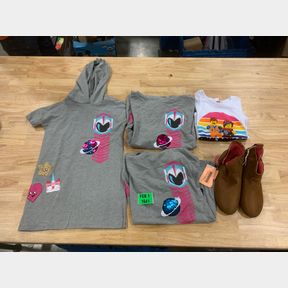 4X LEGO MOVIE HOODIE & CAT AND JACK KID BOOTS SZ 4