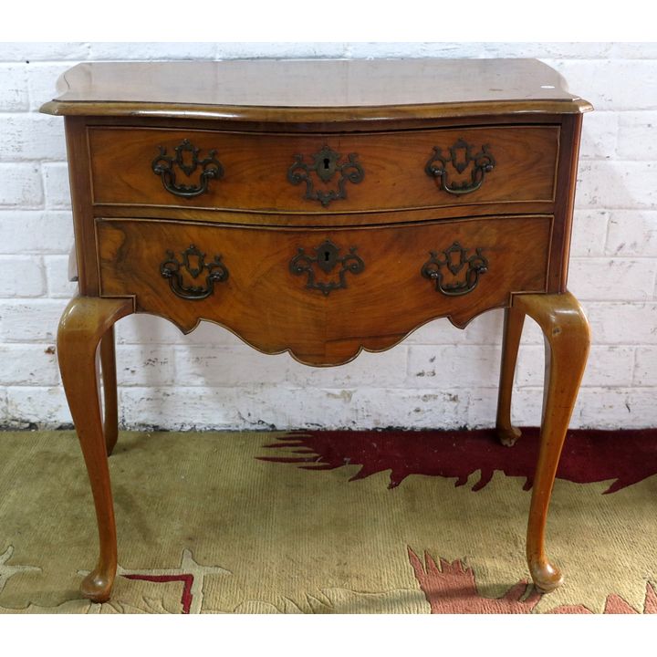 19TH CENTURY DUTCH WALNUT LOWBOY