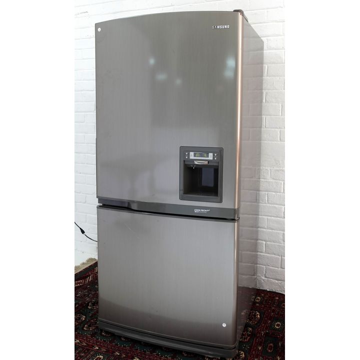 SAMSUNG FRIDGE/FREEZER, model SR-L709EVSS