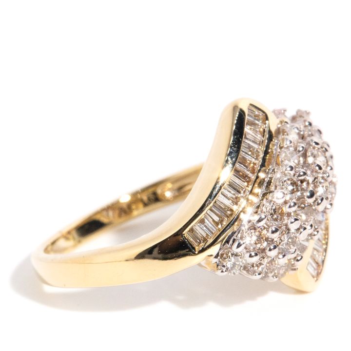 9 Carat Gold Diamond Dress Ring,