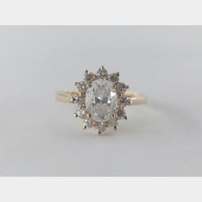 PRINCESS DIANA STYLE YELLOW GOLD RING