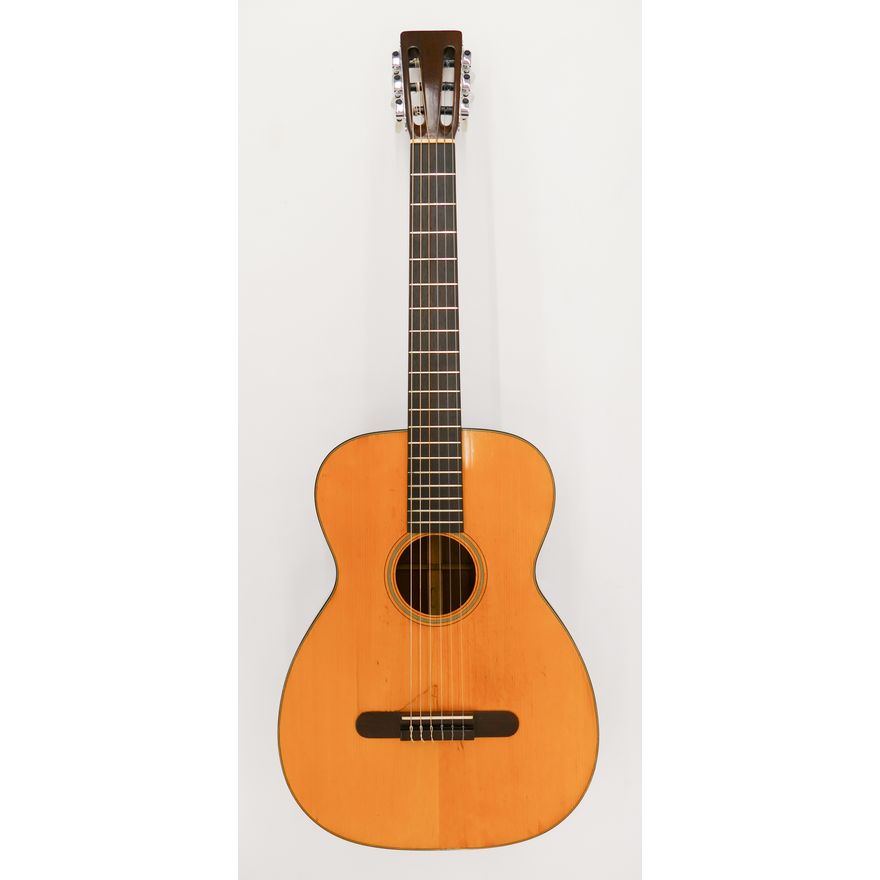 Martin 00-18-G Classical Guitar, 1943