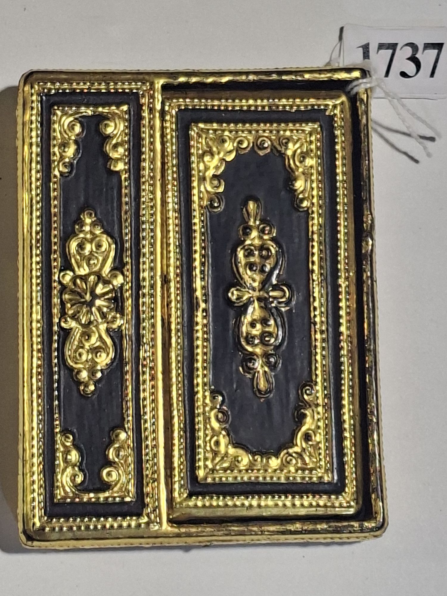 CHINESE LACQUERED TRAVEL CARD CASE