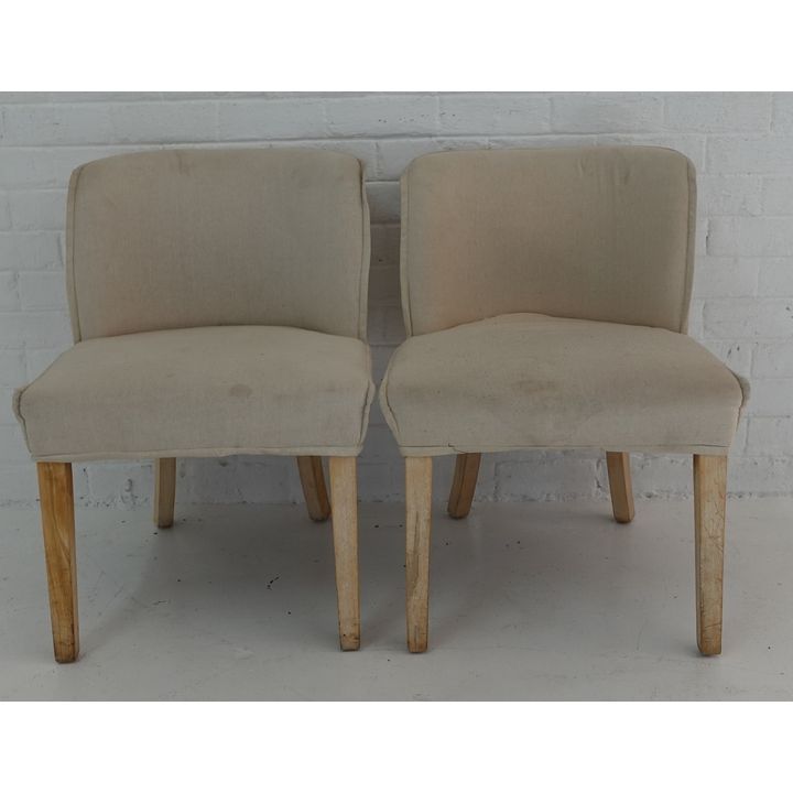 PAIR OF UPHOLSTERED CHAIRS