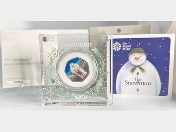 2019 THE SNOWMAN SILVER PROOF COLOURISED 50 PENCE IN PERSPEX PRESENTATION
