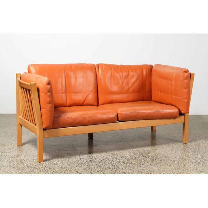 Hurup Møbelfabrik - Two-seater sofa