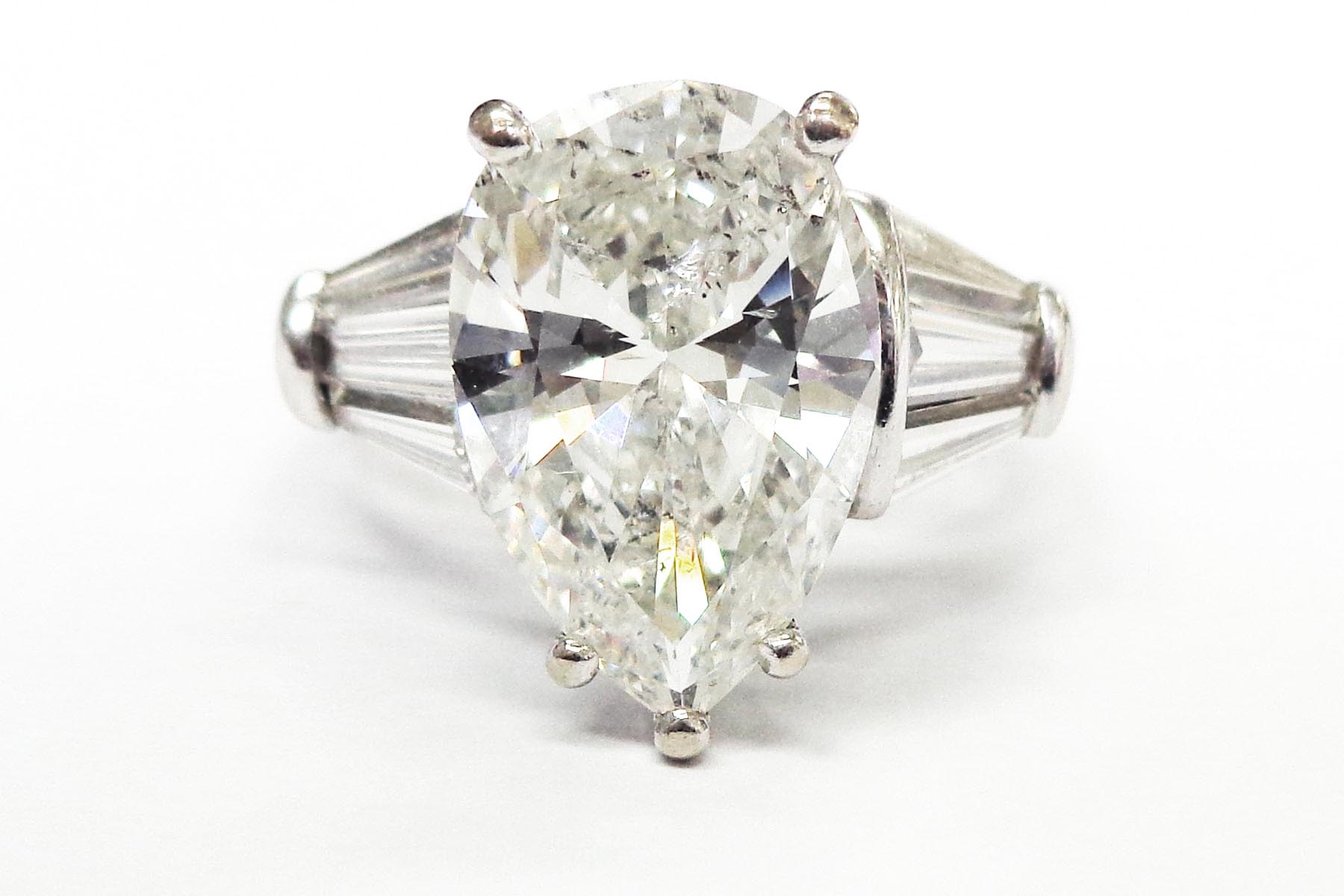 Live Auction - 3 days | Empire Auctions