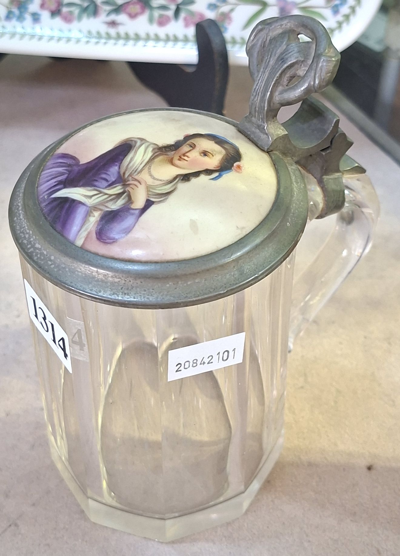 1314 · ANTIQUE GLASS TANKARD
