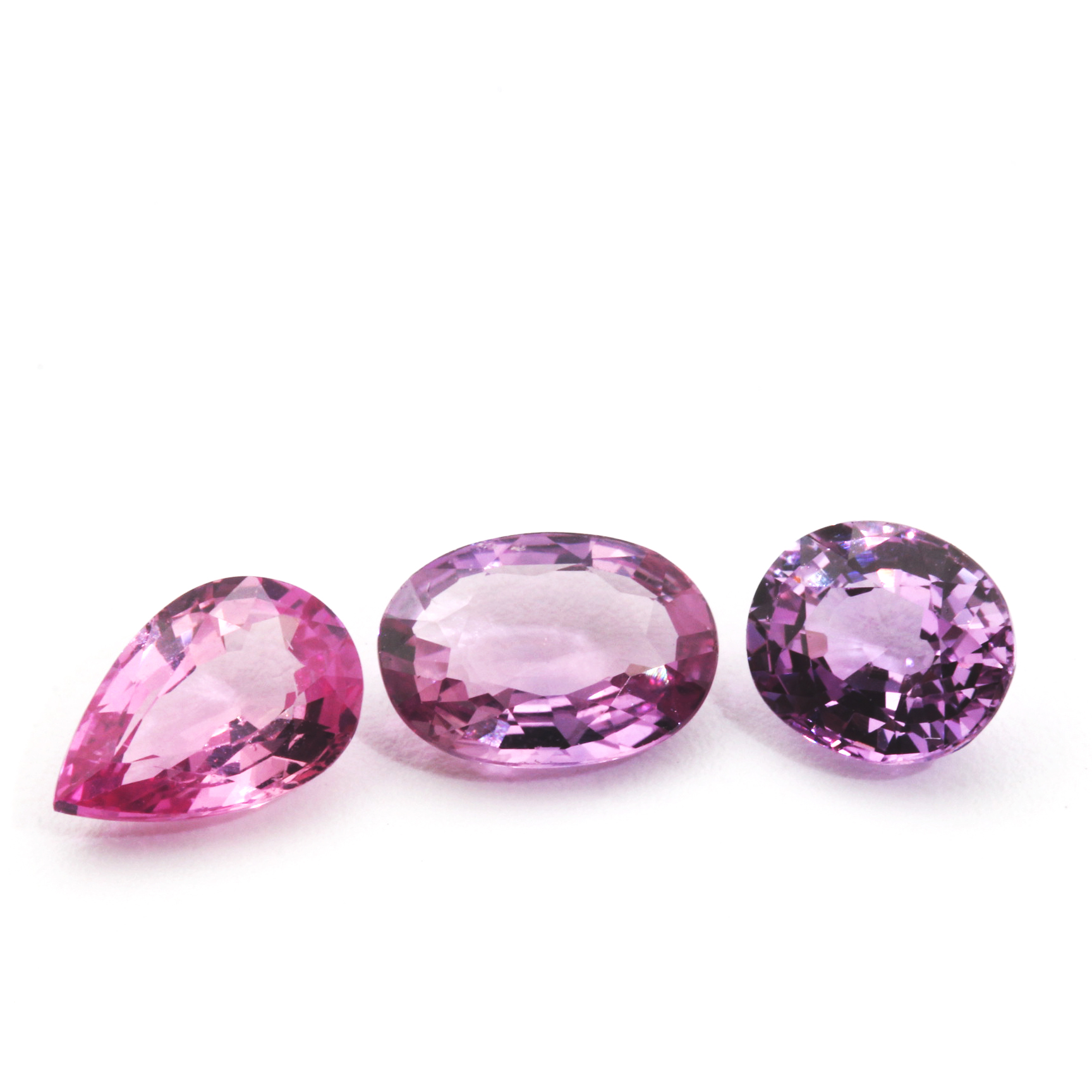318 · 2.35ct of Pink / Purple Sapphires