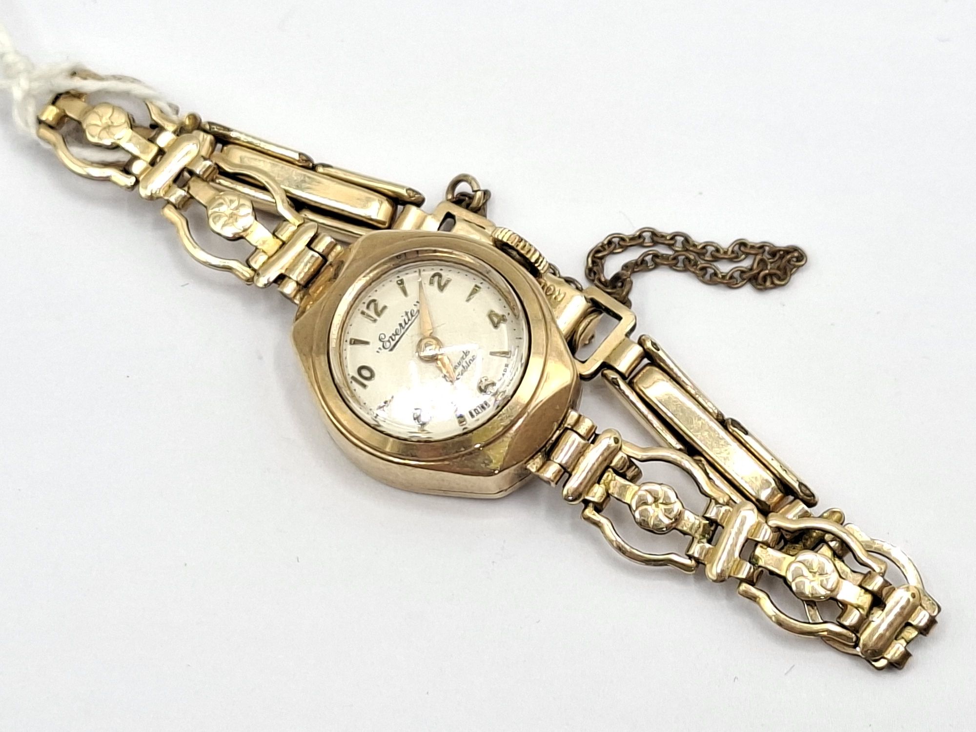 Everite 9ct Ladies Wrist Watch