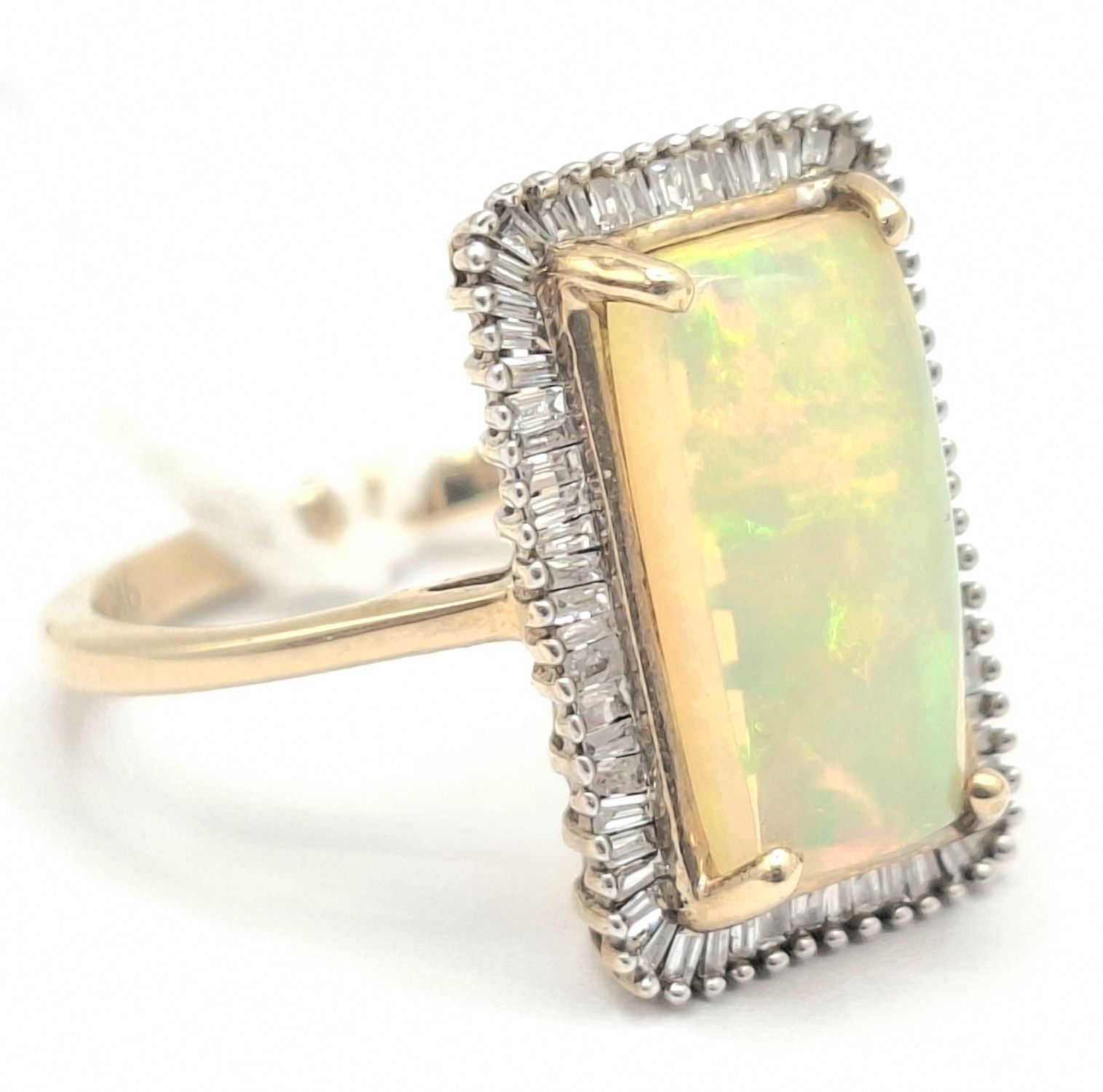 285 · 9CT SOLID OPAL DRESS RING