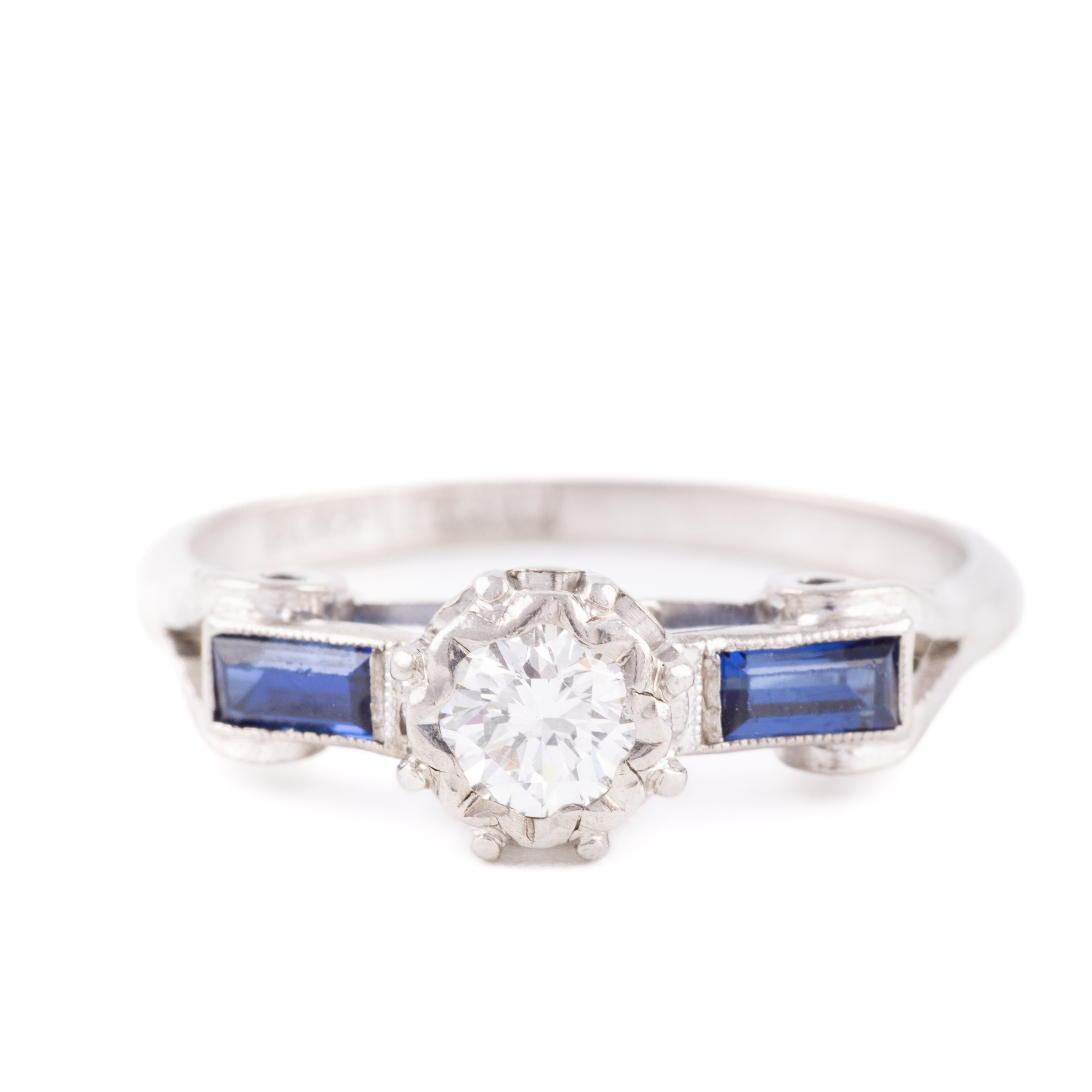 Vintage 0.25 Carat Diamond & Sapphire Ring