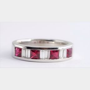 0.700CTS RUBIES + 0.296CTS DIAMONDS COLOUR F/G CLARITY VVS/VS IN 18CT WHITE GOLD RING - 51543/72
