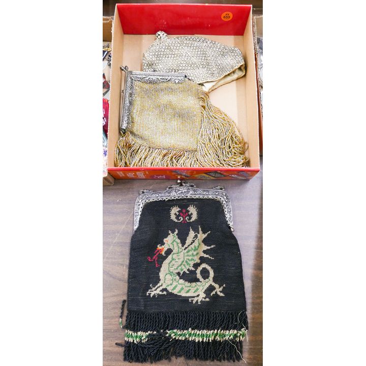 Box Art Deco Beaded Purses