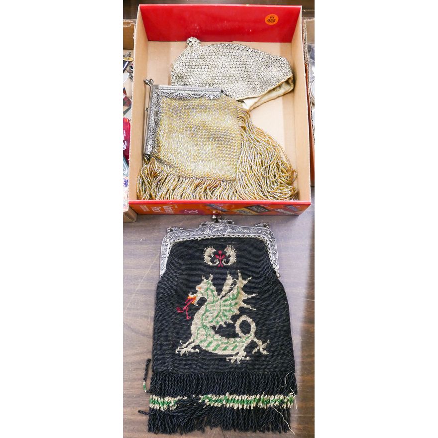 Box Art Deco Beaded Purses