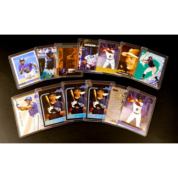 15pc Jose Cruz Jr Baseball Cards. Cards from Pinnacle, Topps, Score Board, Fleer, Donruss, and Upper Deck. All cards 1997