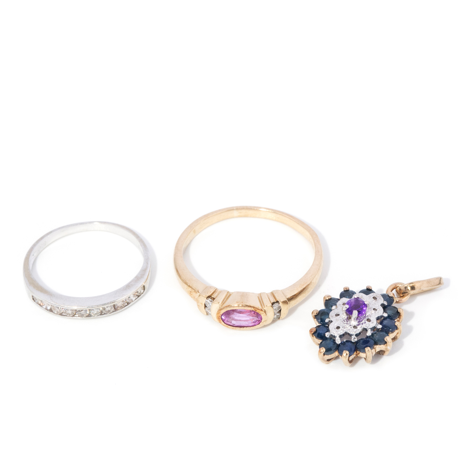 9 carat gold ring and pendant set