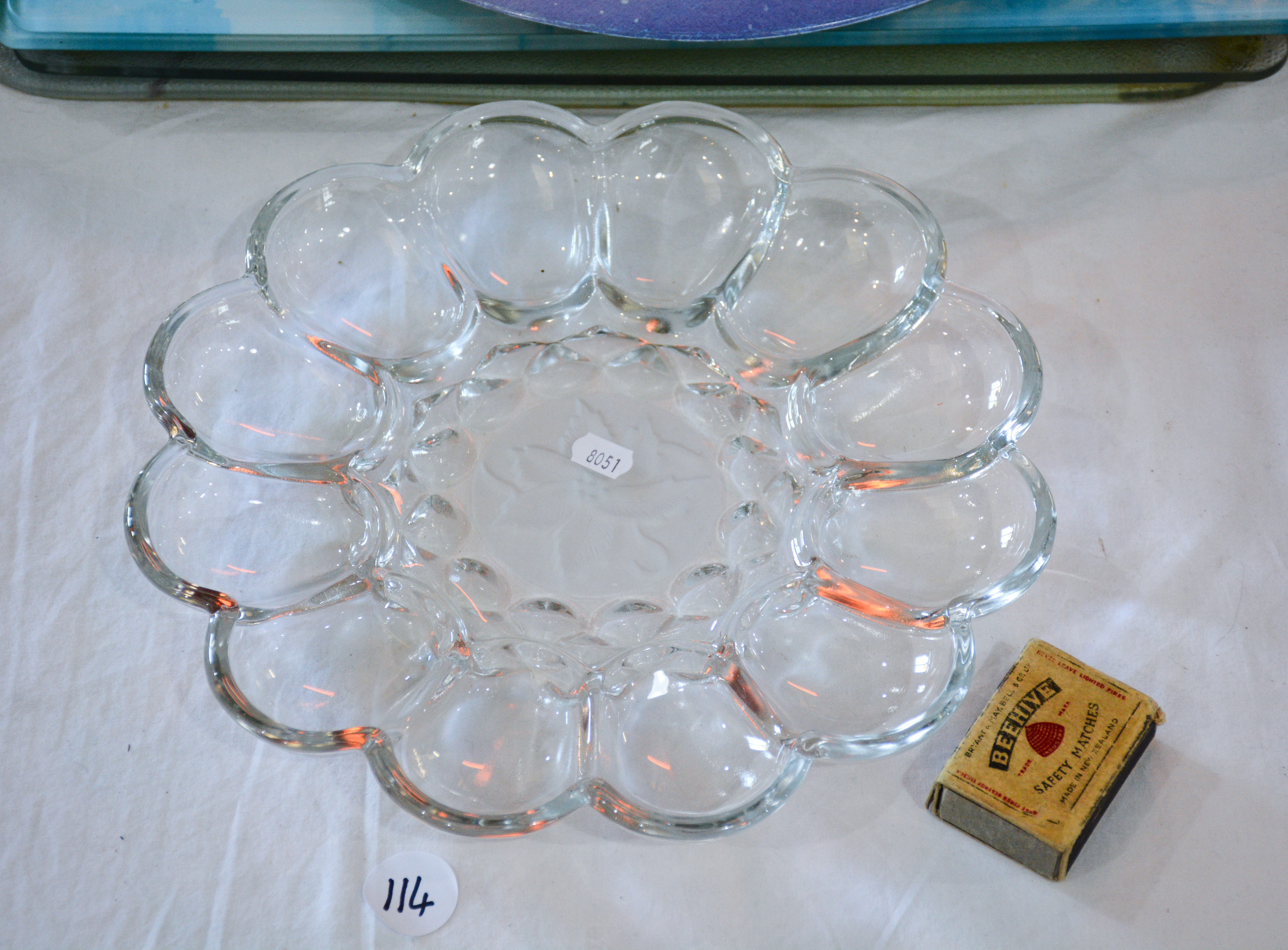 Decorative Glass Dish — NZ auction result