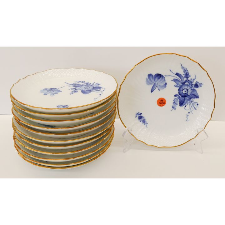 12pc Royal Copenhagen Blue Flowers (Curved) Salad Plate. #1645