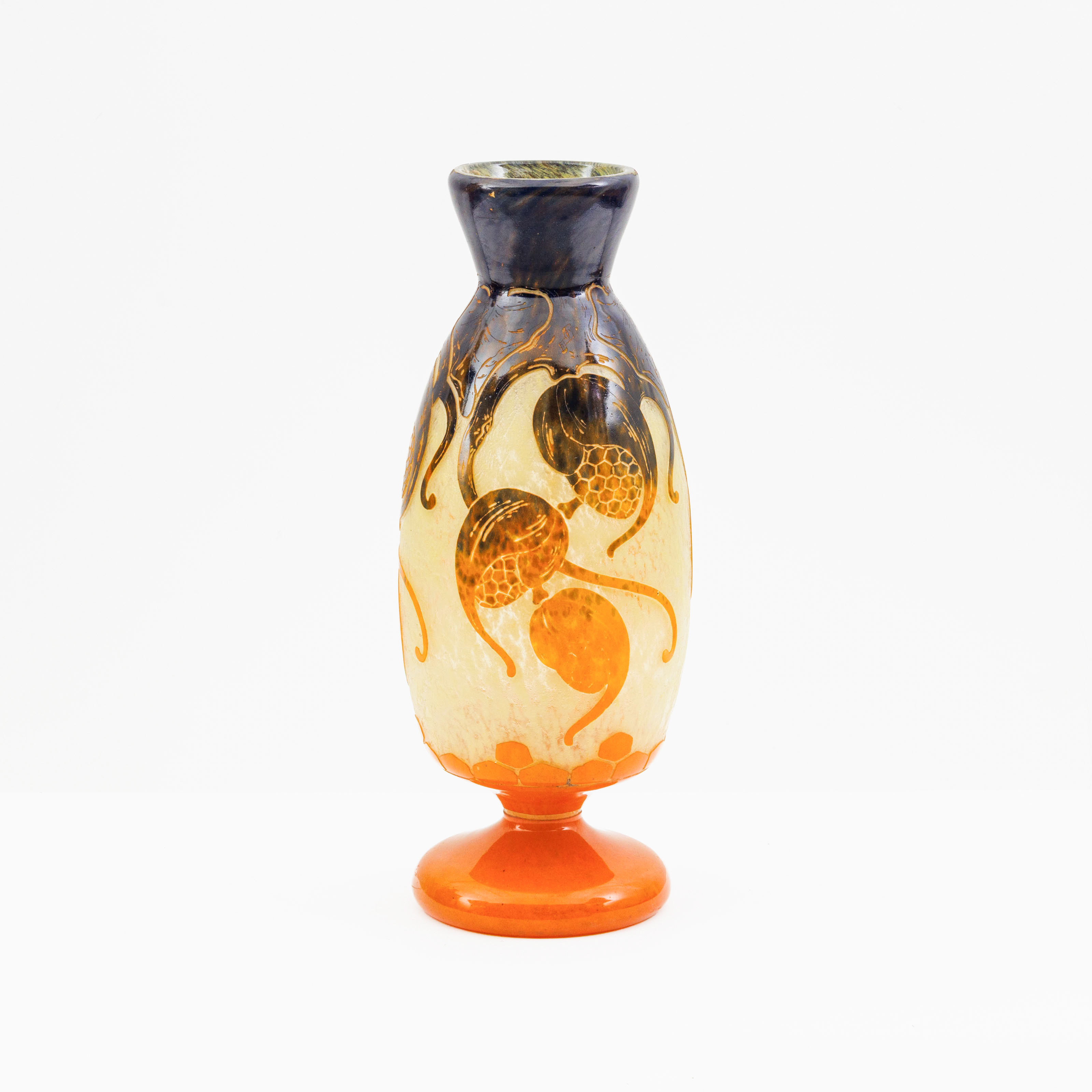 LE VERRE FRANCAIS (to be attributed to/toe te schrijven aan/à attribuer à) – kavel bij Bernaerts, Antwerp