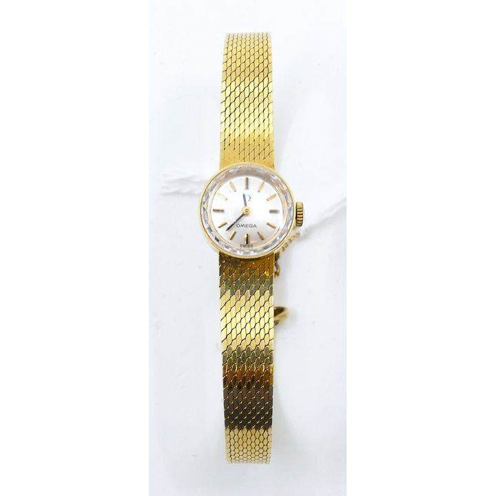 Vintage Ladies 14k Omega Solid Gold Band Wristwatch