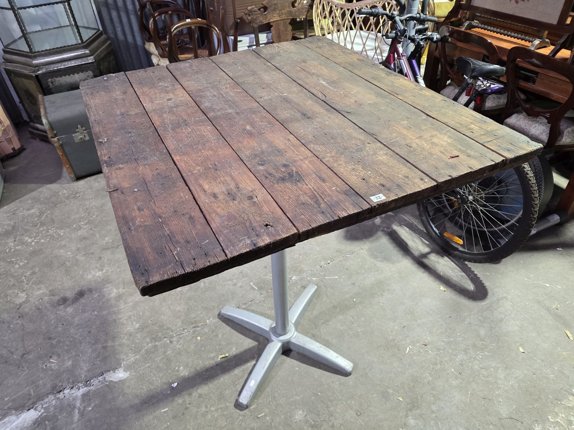 Bar Table