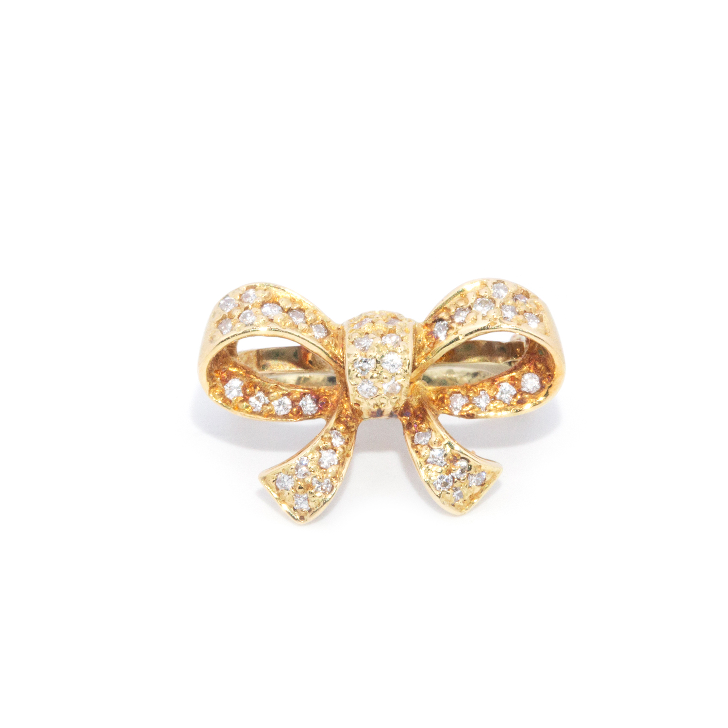 Diamond Bow Pearl 14ct Gold Clasp
