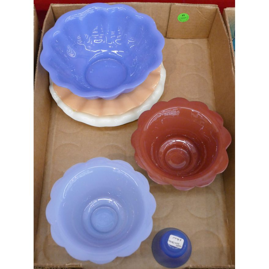 Box 6pc Old Chinese Pastel Peking Glass