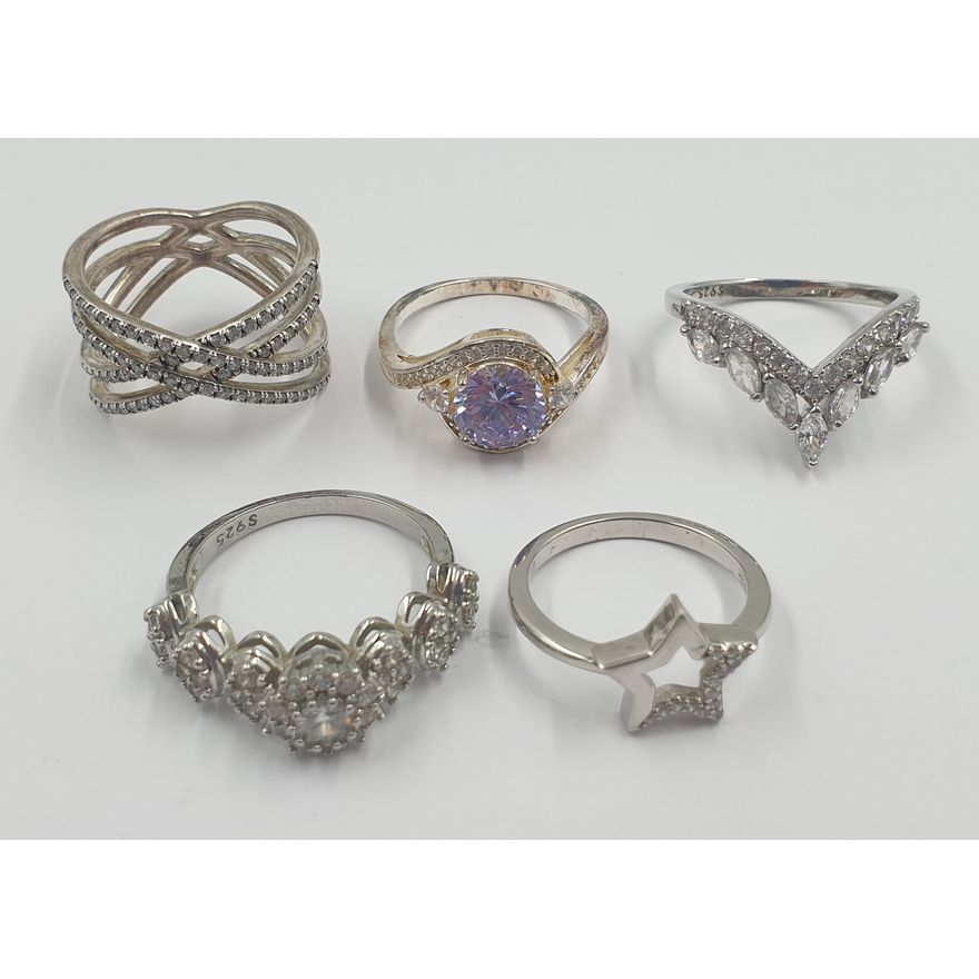 Stg. Silver Rings (x5)