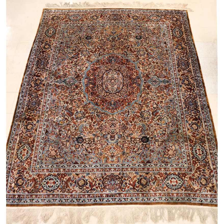 Fine Persian Style Silk Oriental Rug 8'x10'