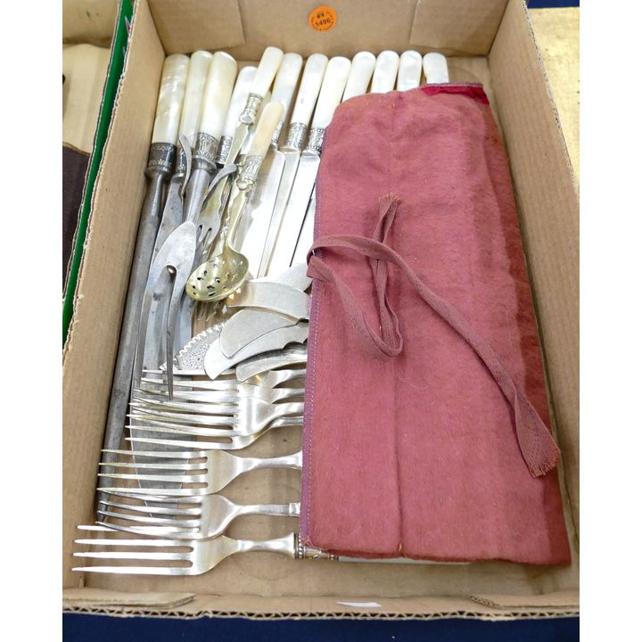 Box Antique MOP Handled Flatware