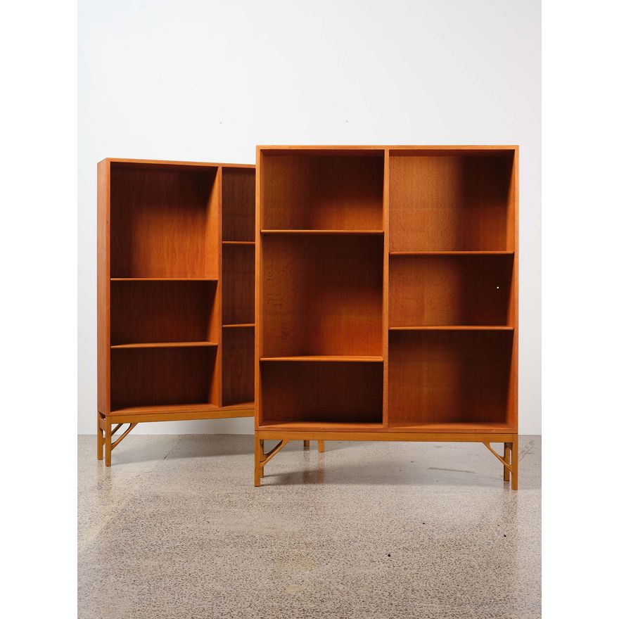 Børge Mogensen (Denmark, 1914-1972) for FDB Møbler - An excellent pair of 1950s upright bookcases