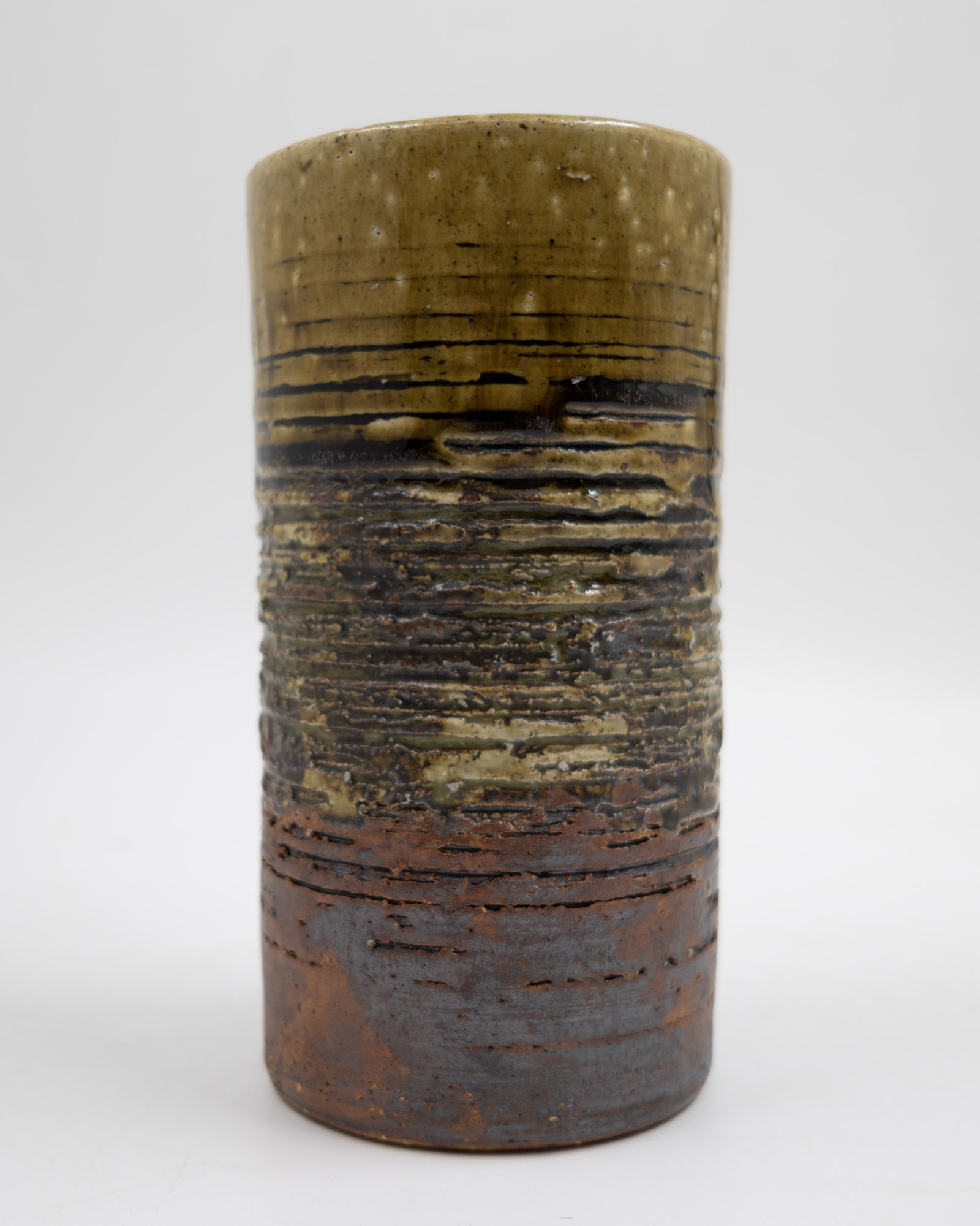 Len Castle - Cylindrical brushpot — sold at auction in New Zealand for $180