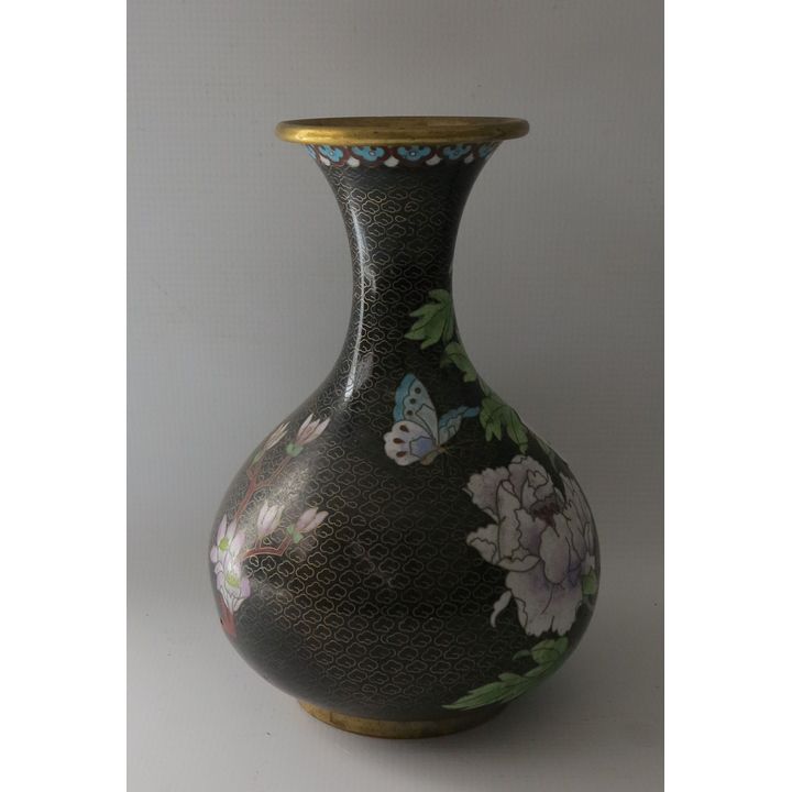 JAPANESE CLOISONNE VASE