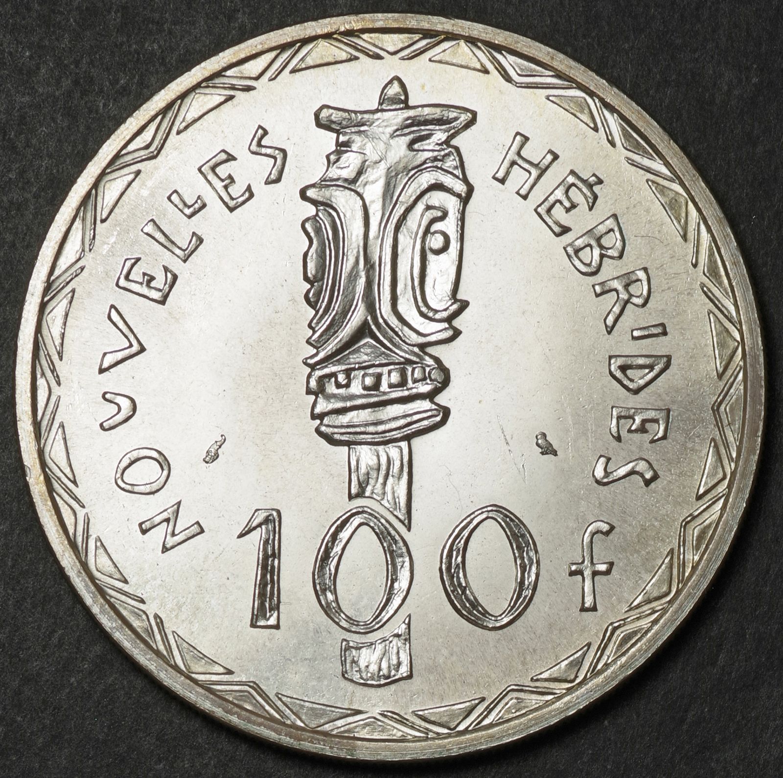 1966年ニューヘブリディーズ諸島大型100フラン 銀貨　PCGS認証 New Hebrides 100 Francs KM 1 Prices & Values | NGC