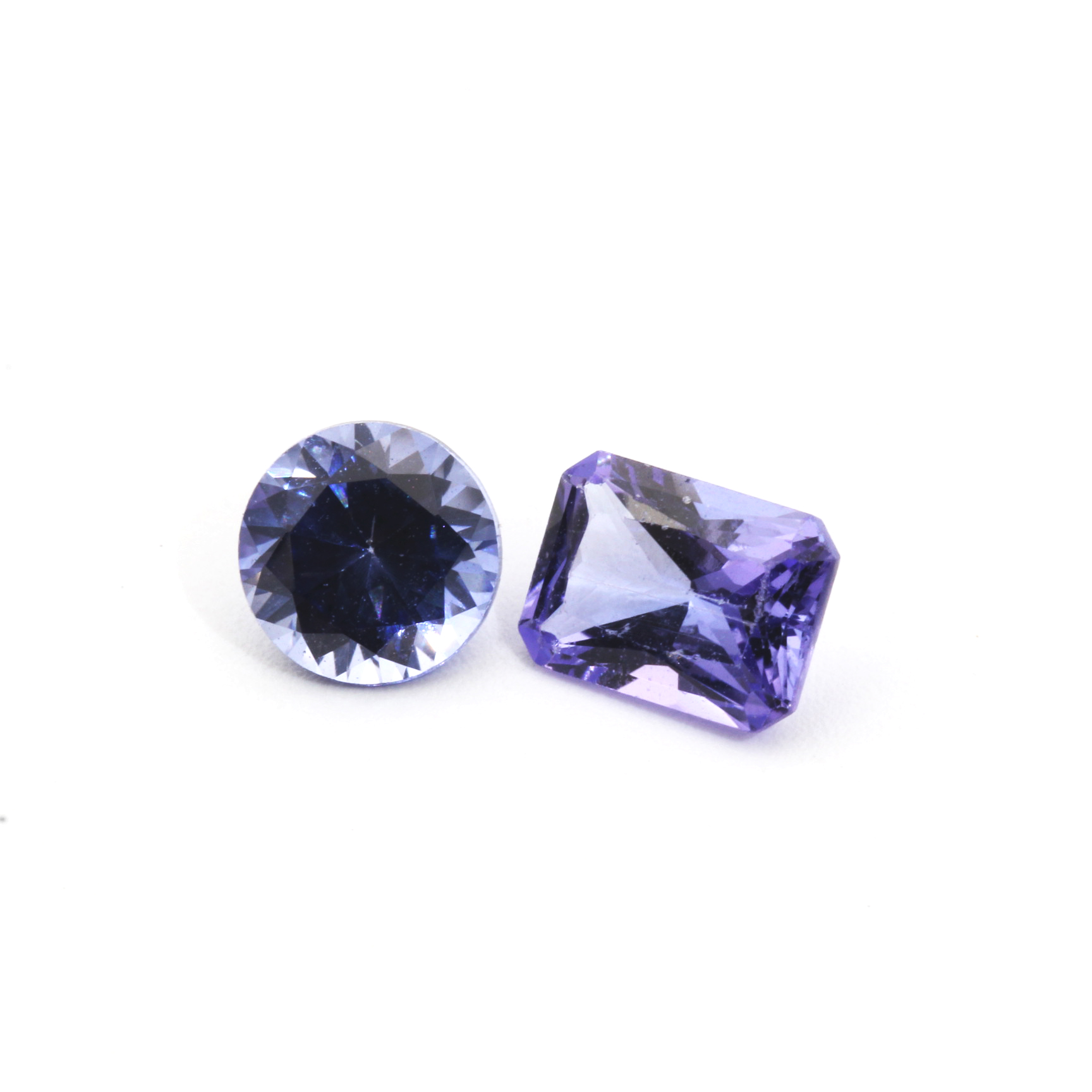 325 · 2.1ct Tanzanite Gemstones