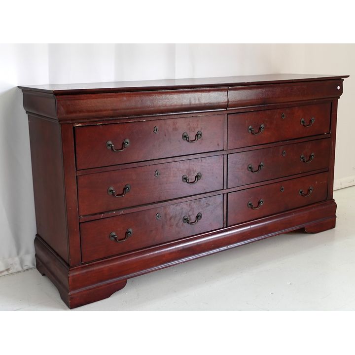 SIDEBOARD