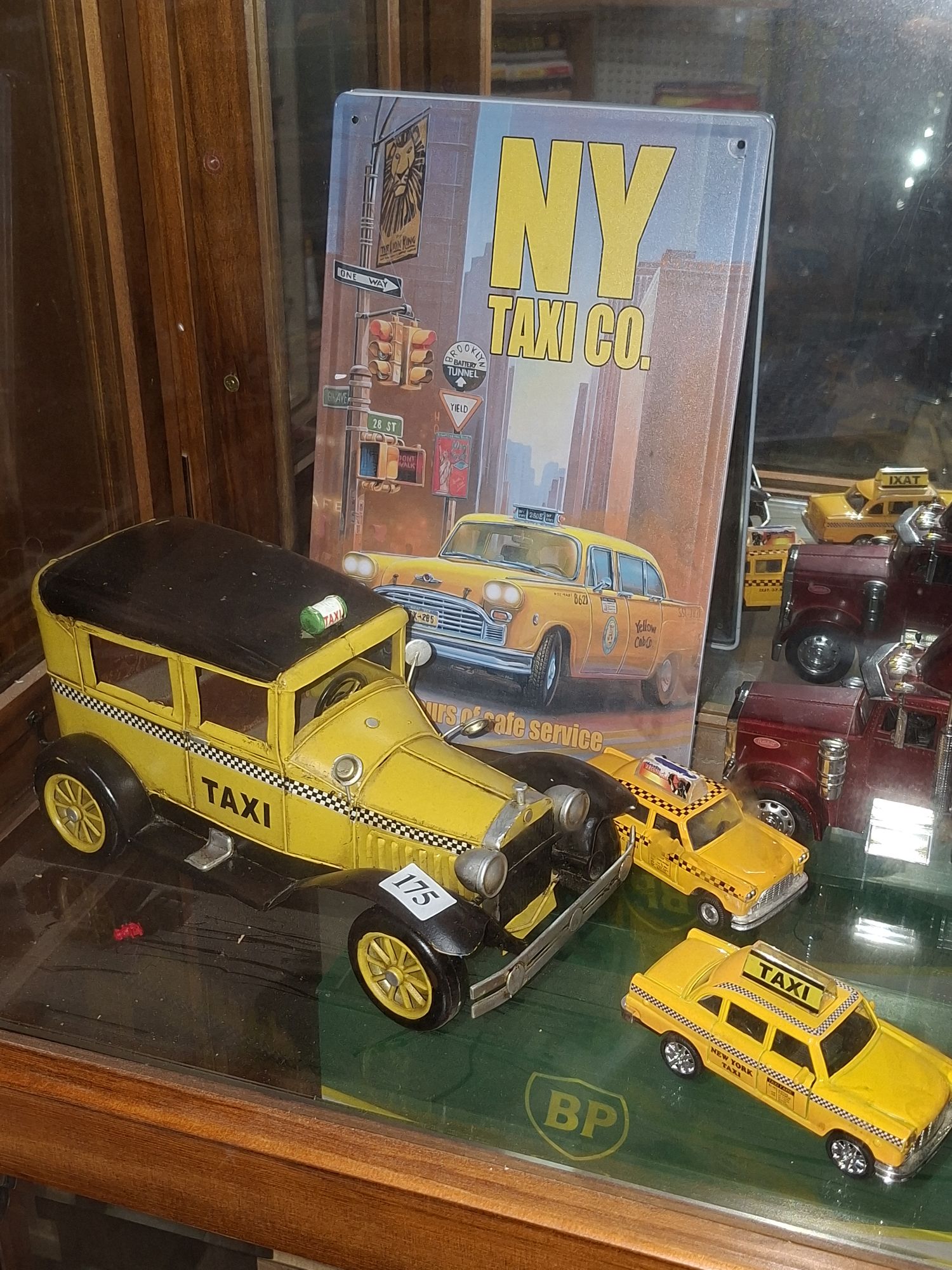 NEW YORK TAXI SERVICE