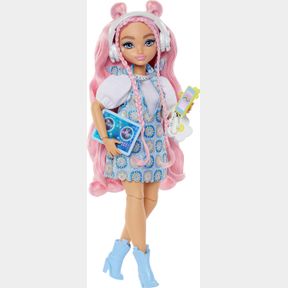 BARBIE DREAM BESTIES DOLL AND ACCESSORIES, DAISY JEAN POSABLE FASHION DOLL WITH REMOVABLE FASHIONS & WAVY PINK HAIR, 9 DJ & MUSIC