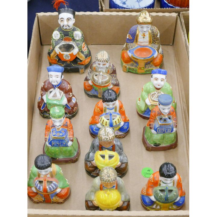 Box Japanese Kutani Seated Incense Burners