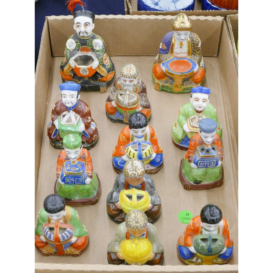 Box Japanese Kutani Seated Incense Burners