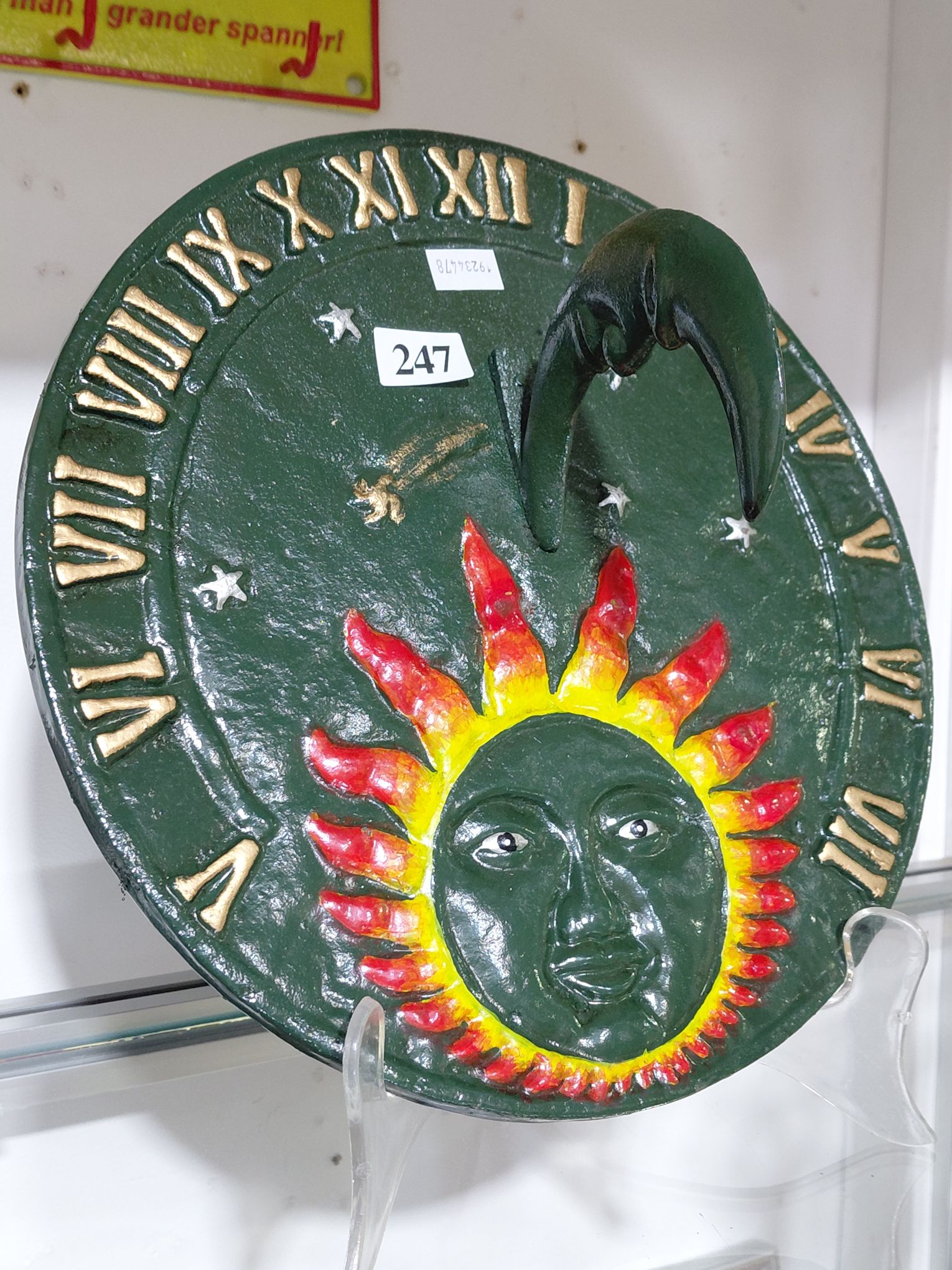 247 · DCORATIVE SUN DIAL
