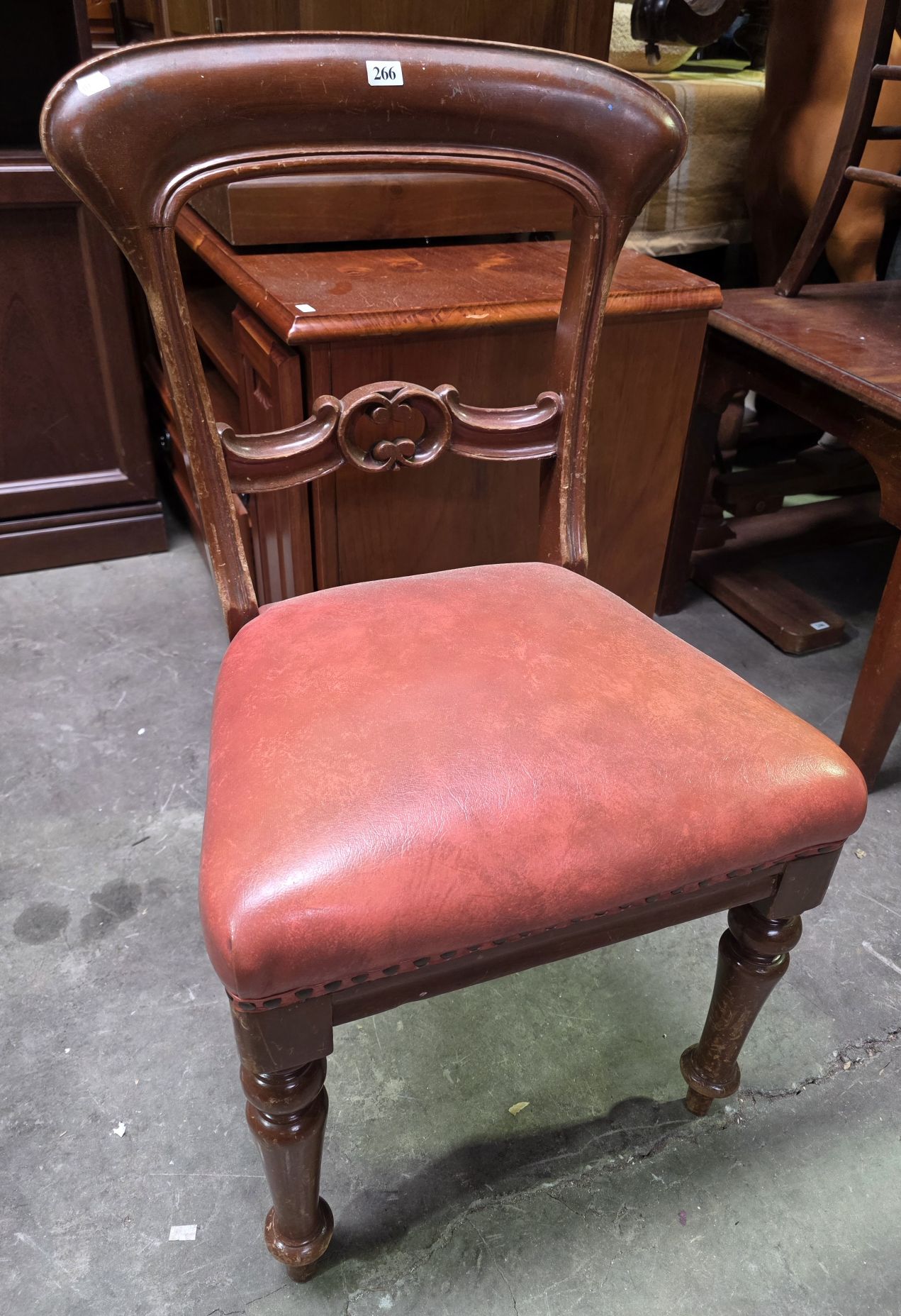 266 · DINING CHAIR