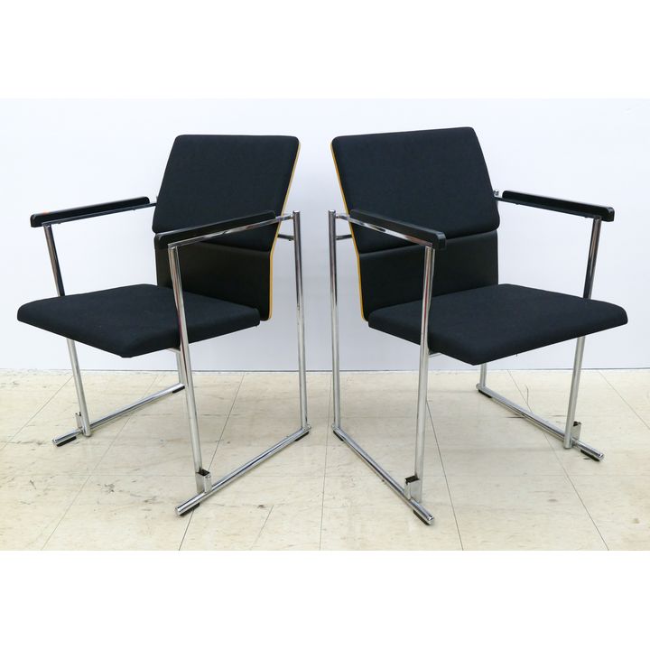 Pair Italian Modern SS Black Armchairs 32''x22''x24''