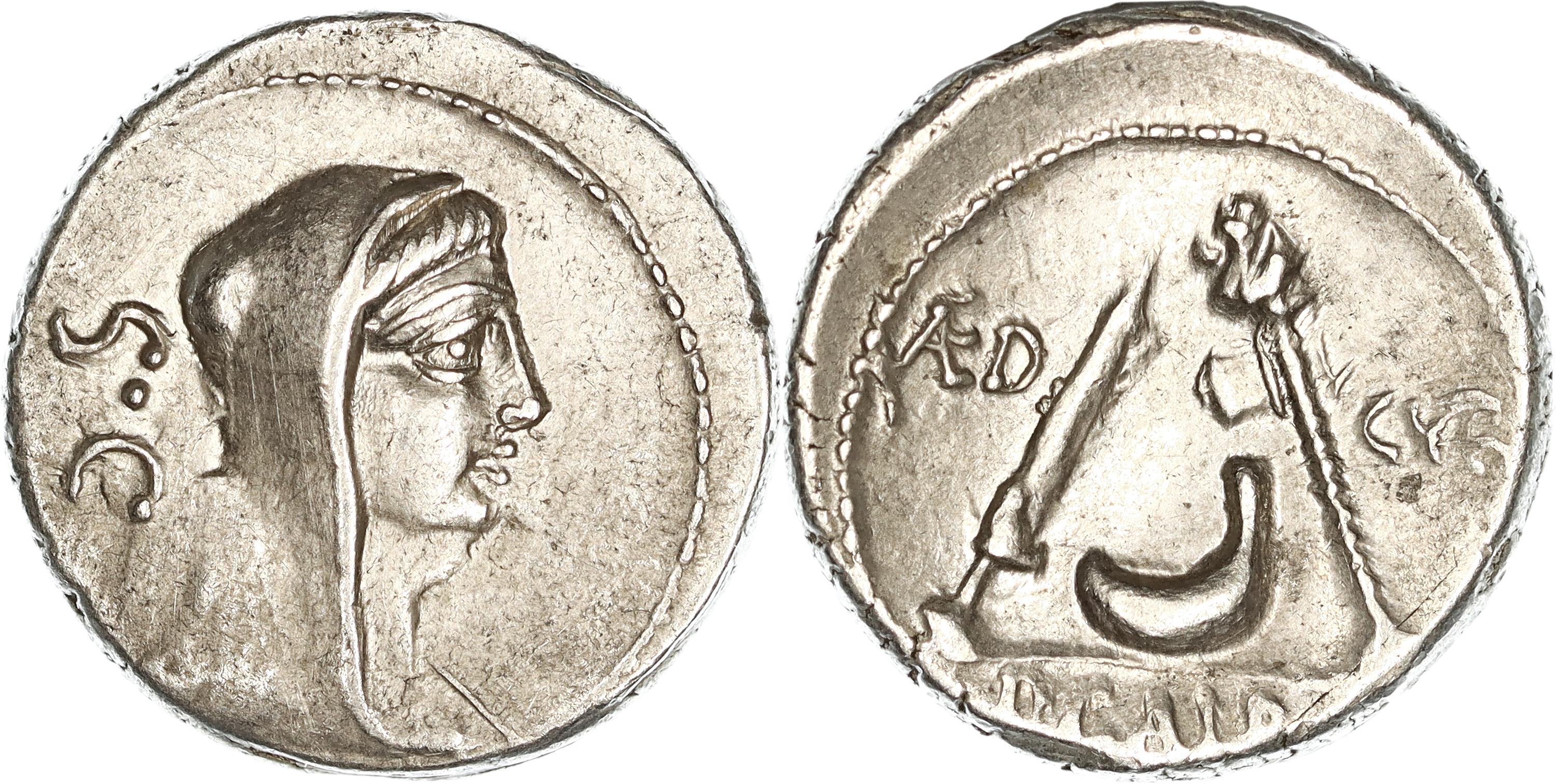 Roman Republic, P. Sulpicius Galba, Silver Denarius, 69 BC, VF