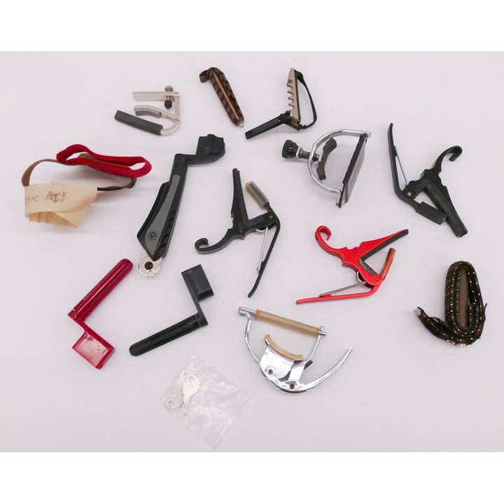 Group Assorted Capos and Winders