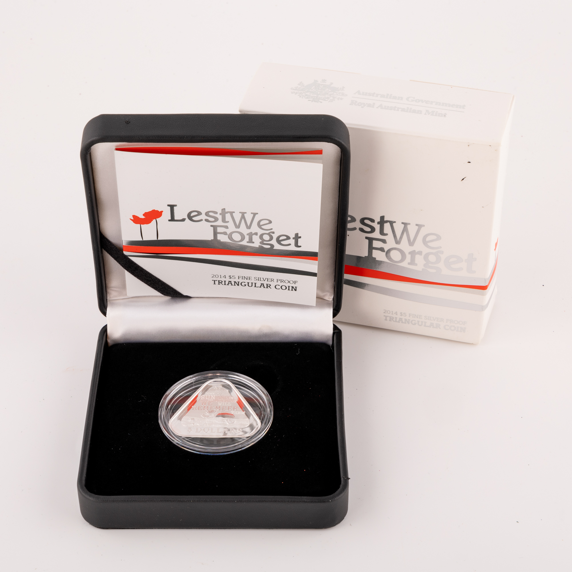 Elizabeth II, Lest We Forget Silver Proof Coin, Five Dollar, 2014, UNC