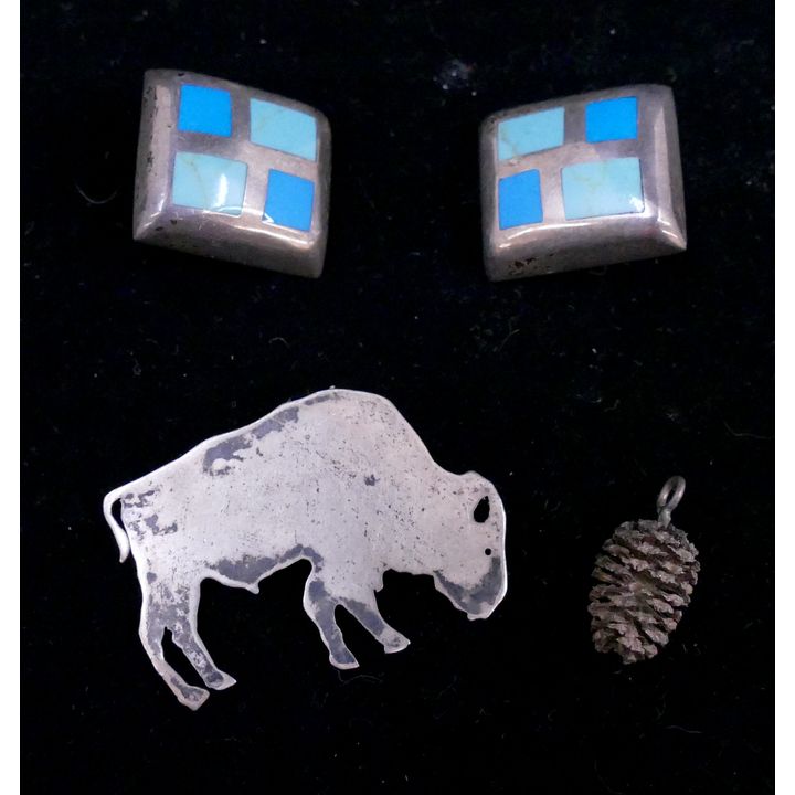 Box Sterling Buffalo Pins Etc- 1 to 1.75''