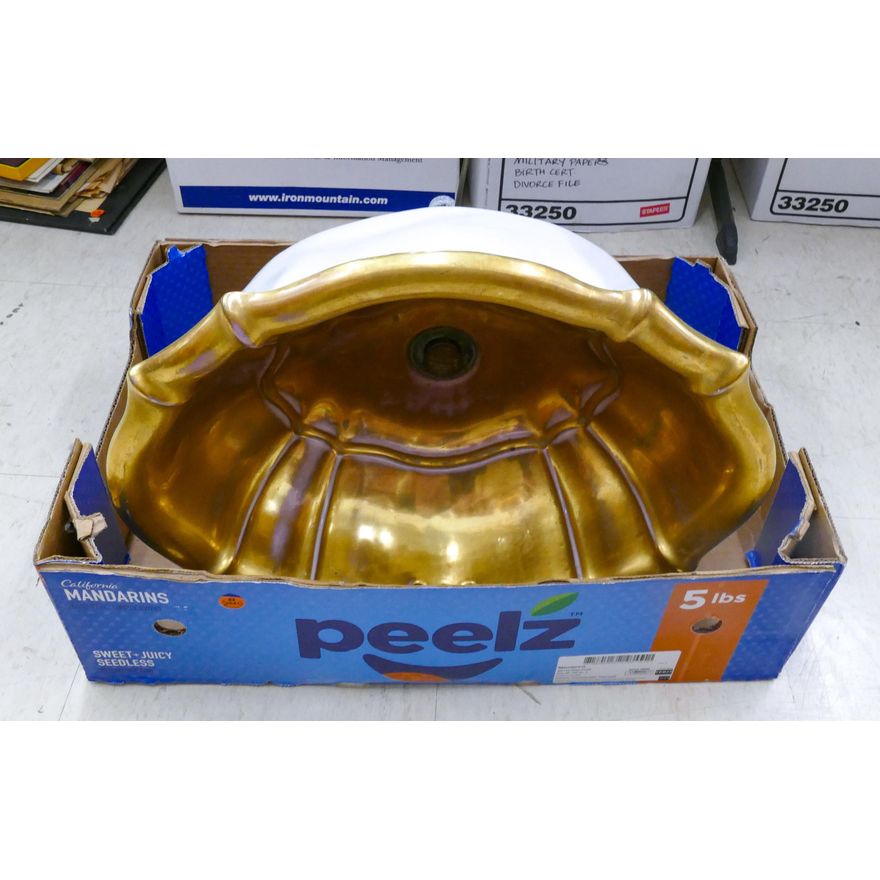 Old Italian Gilt Porcelain Fancy Sink 19''